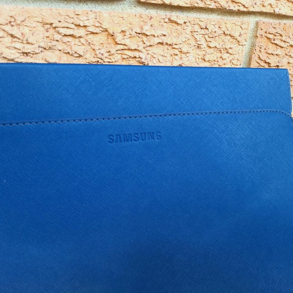 Funda blanda genuina Samsung portátil portátil hasta 13 pulgadas funda protectora Foto 3 de 4