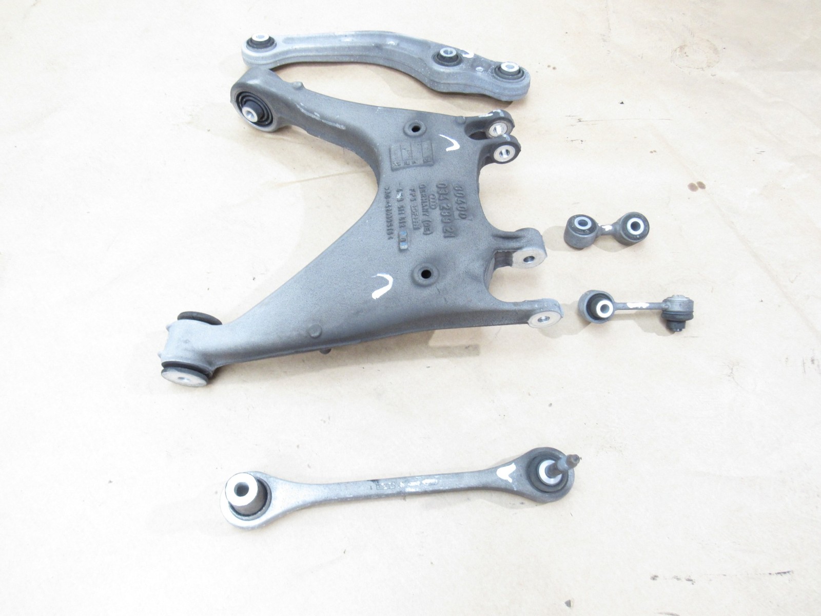 Bentley Continental GT 2012 6.0L Rear Right Control Arm Set 5 PCS 11-18 ;#3