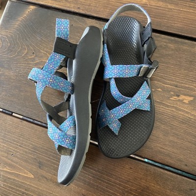 Chaco Womens RARE CRYSTALS Classic Strappy Sandals Blue Geometric Buckle 8
