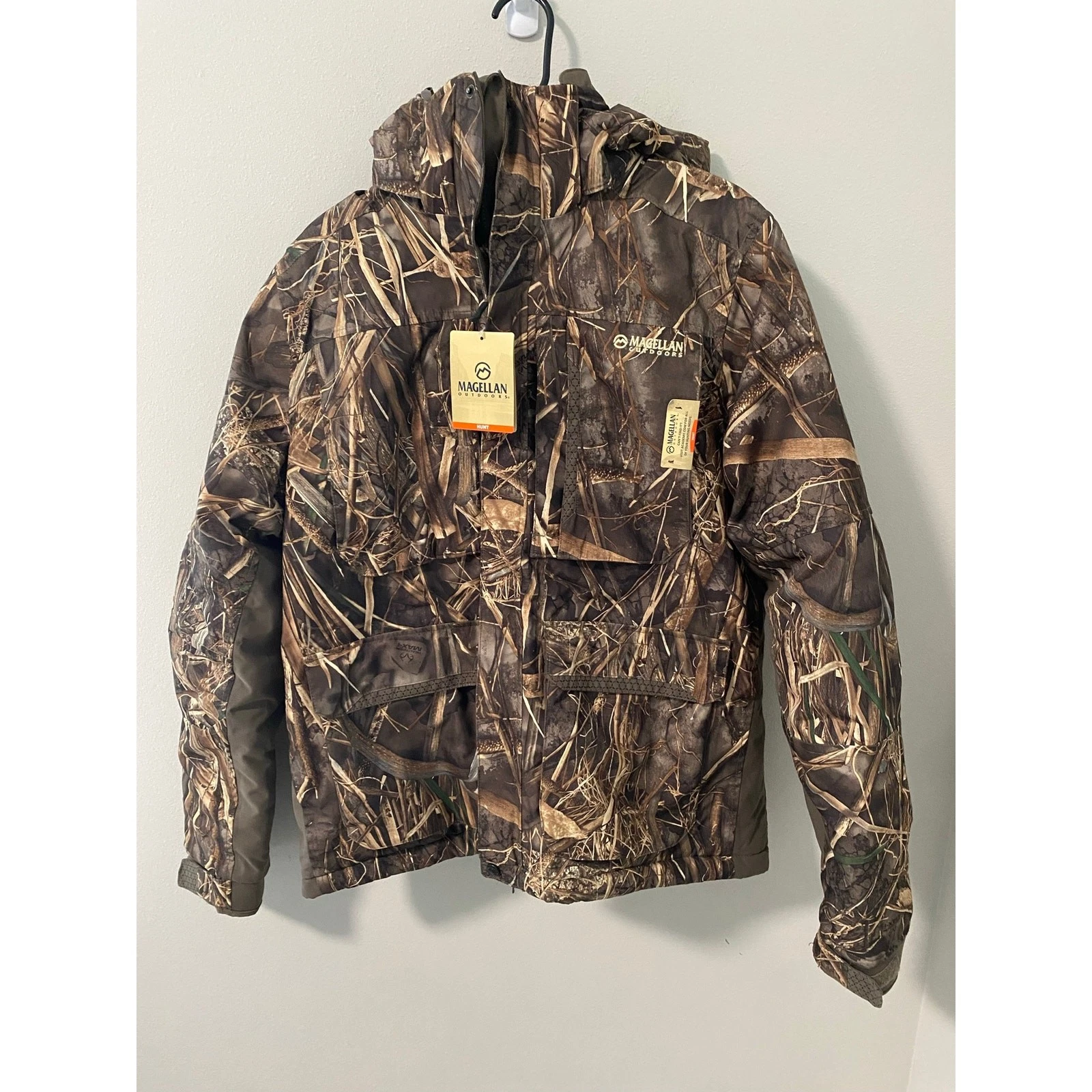 New Magellan Men's Pintail Waterfowl Insulated Jacket, Camo Size Medium
Opens in a new window or tab