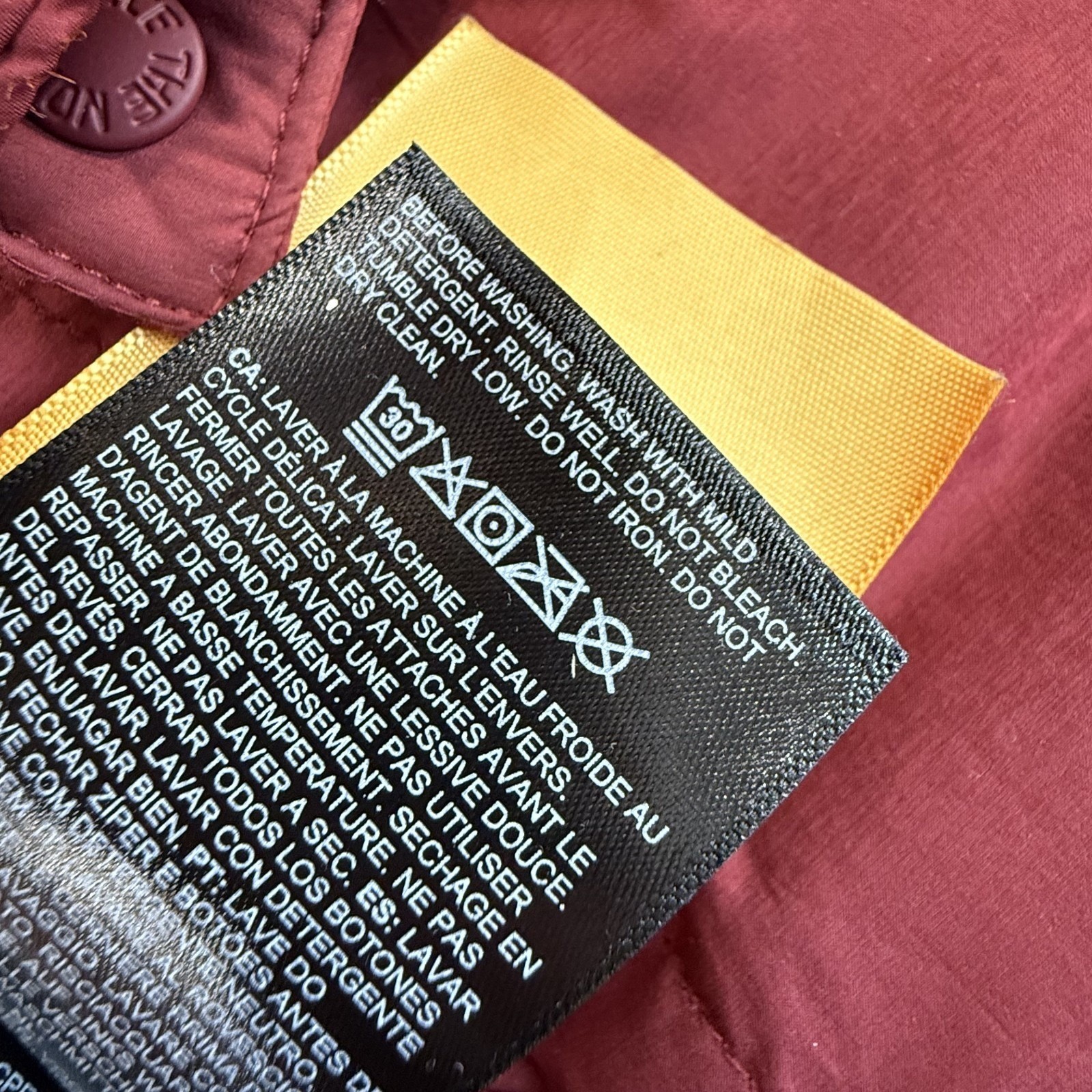 The North Face Renewed Belleview Stretch Down Jacket Mens XL Red 600 Fill thumbnail 13