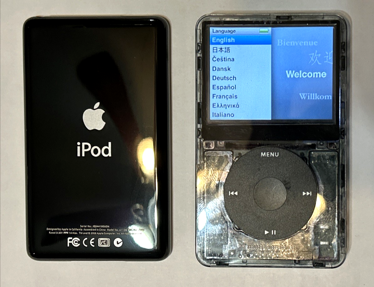 iPod Classic 第7世代SSD化256GB 電池新品 iPod Classic 第7世代SSD化256GB 電池新品 - メルカリ