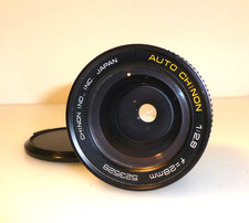 CHINON 28mm F2.8 WIDE ANGLE LENS , M42mm SCREW MOUNT   (528)