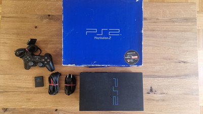 Sony Playstation 2 FAT- Schwarz OVP