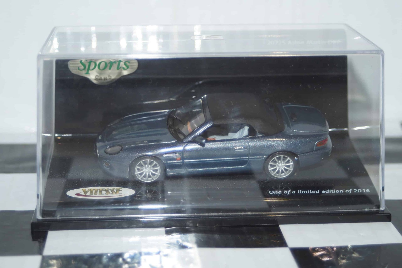 Vitesse Aston Martin DB7 Solway Grey Ref 20725 1:43