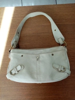 SAC A MAIN BANDOUILIERE marque LANCASTER CUIR ecru BESACE bag - Photo 1/4