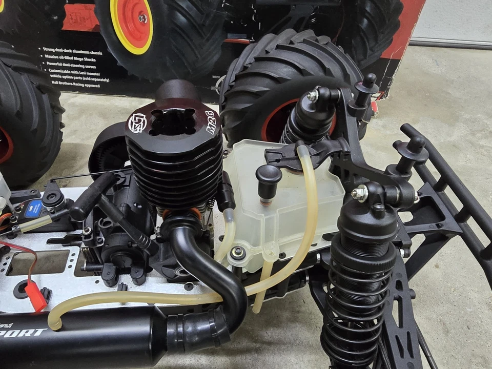 Losi LST or Aftershock 1/8 RC R/C Nitro Monster Truck Raminator  - Image 3 of 4