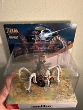 Nintendo Legend of Zelda Breath of the Wild Amiibo Guardian/Link