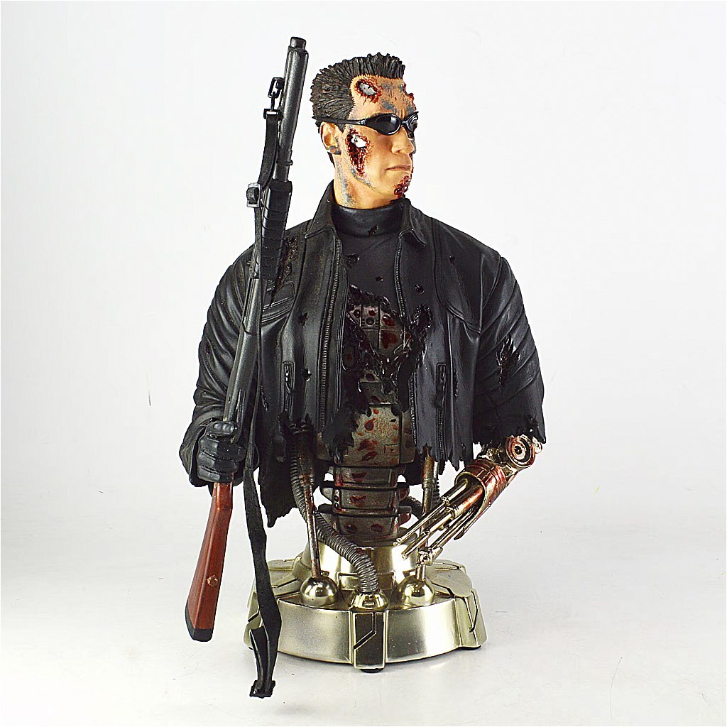 Gentle Giant Terminator 3 T3 T-850 Battle Damaged Light-up Version
