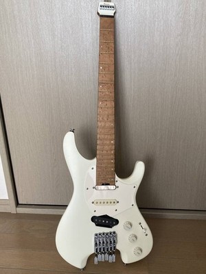 Electric Guitar Ibanez ICHI10 Headless White DiMarzio Pickups with Soft Case