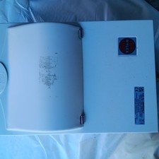 Wylex Metal consumer unit RCD and 5 Way 100A