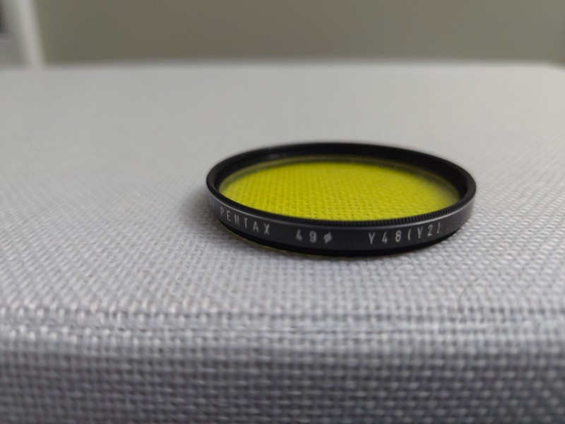 Asahi PENTAX 49mm Yellow Y48 (Y2) Filter with Case