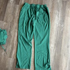 HH Works by Healing Hands Women s Green Solid Scrub Pants Size M