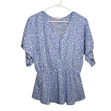 Sienna Sky Blouse Women's Medium Floral Short Sleeve V-Neck Lightweight Top