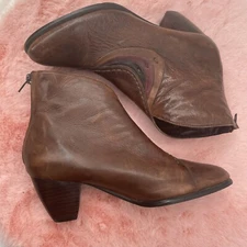 Everybody By BZ Moda Brown Leather Ankle Boots Size 38.5/8.5