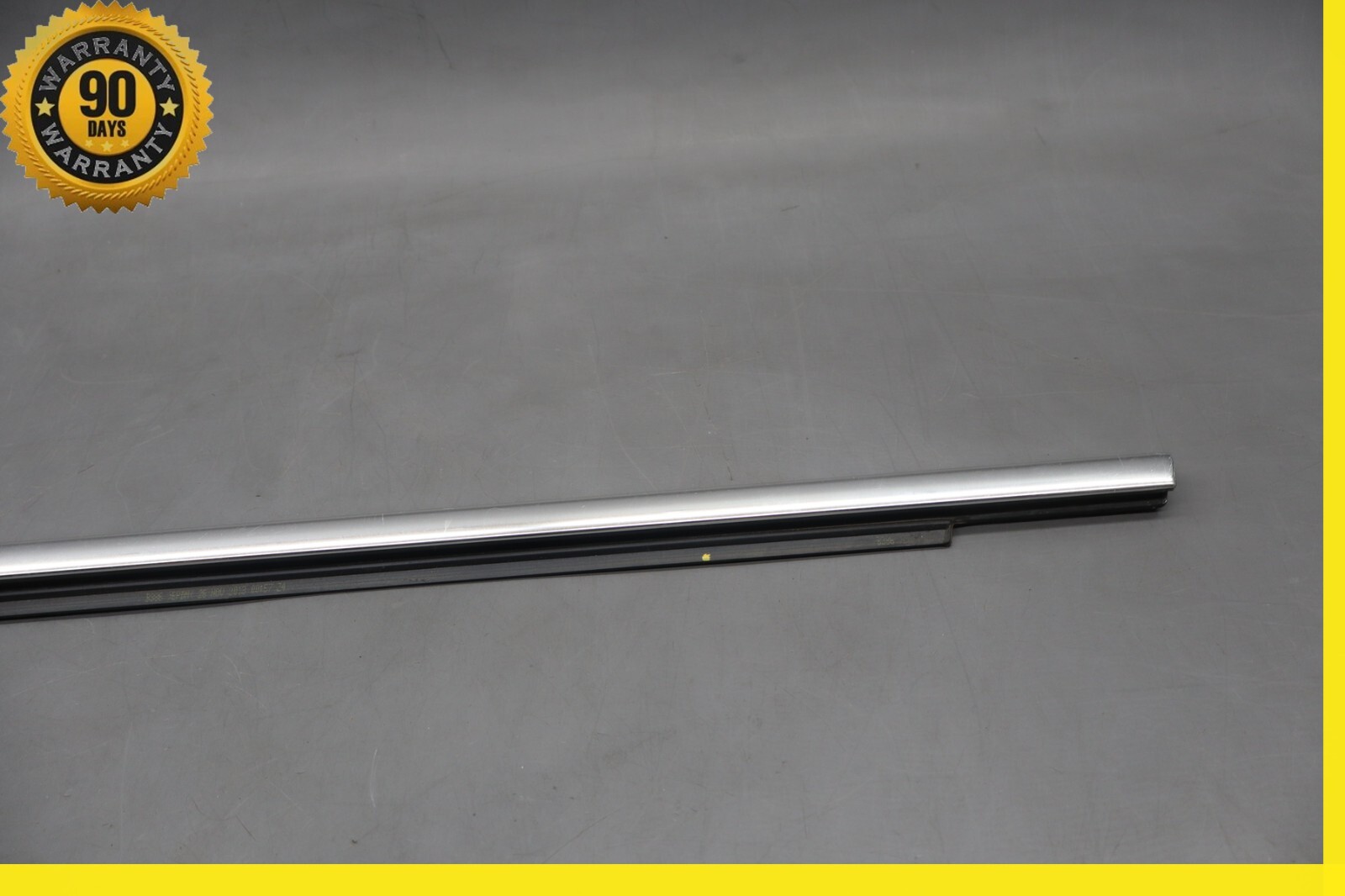 Maserati Ghibli 2014-2020 Front Left Body side trim