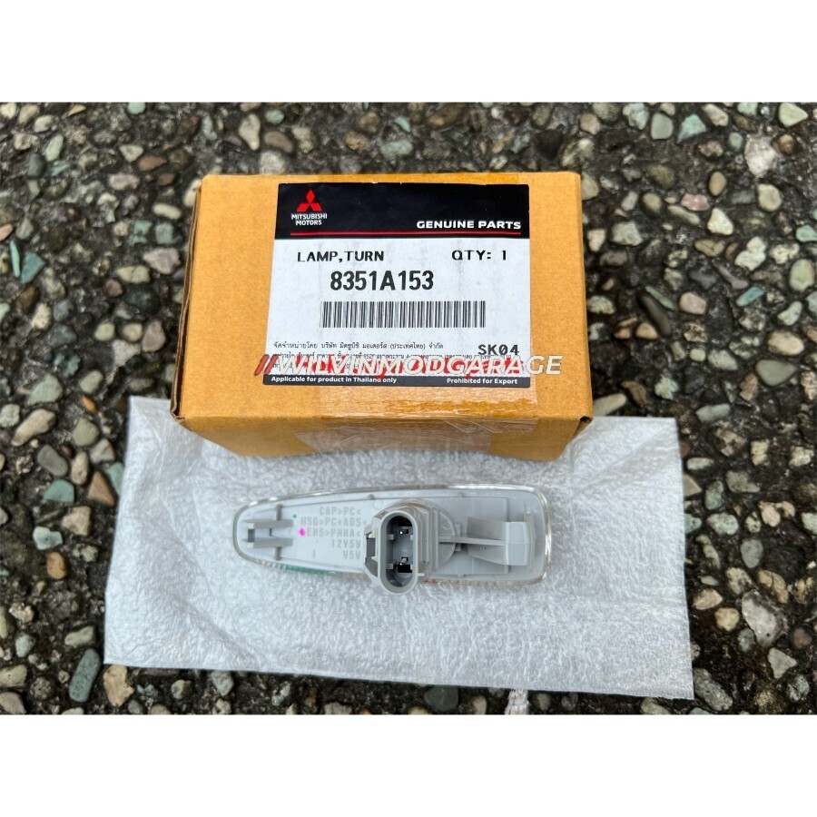 Genuine Side Turn Signal Lamp Mitsubishi L200 Triton 2020 - Up