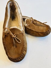 Uggs Dakota Slippers Suede Chestnut Size 11