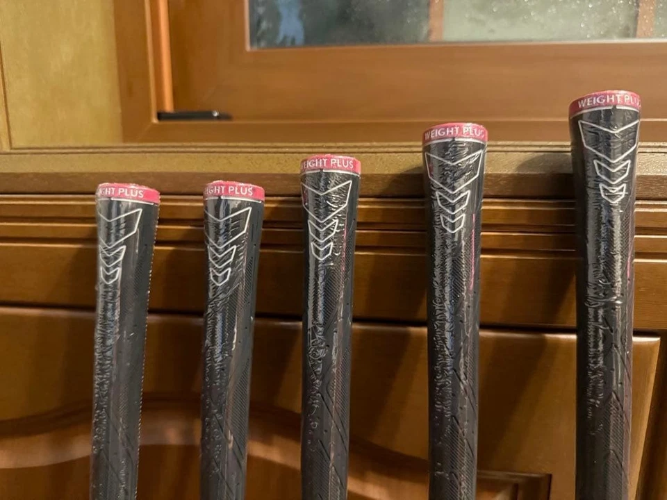 Unused Ladies DUNLOP XXIO 12 5pcs Iron Set 7-9/P.S Flex-A MP1200 No H/C - Image 4 of 4