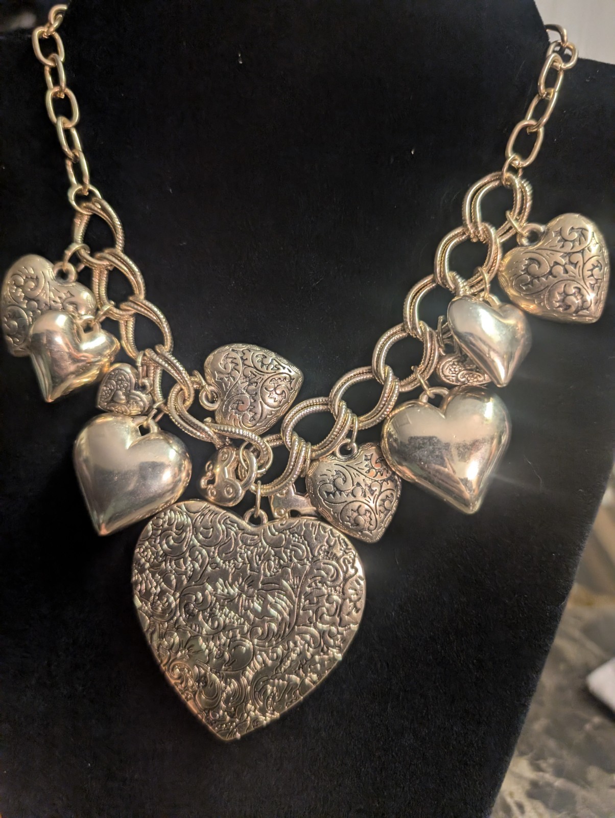Western Gold Tone Heart Charm Necklace