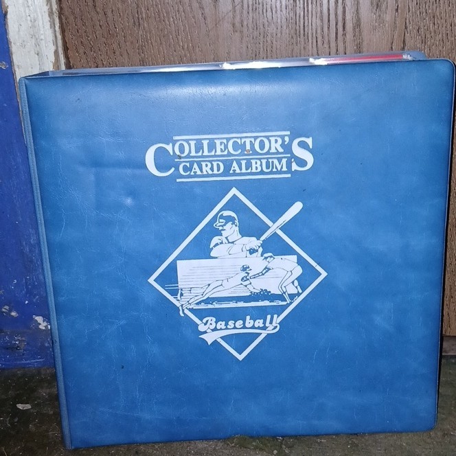 NFL Baseball 3-Ring Trading Card Album Binder 9-Pocket 300 Page Standard Blue