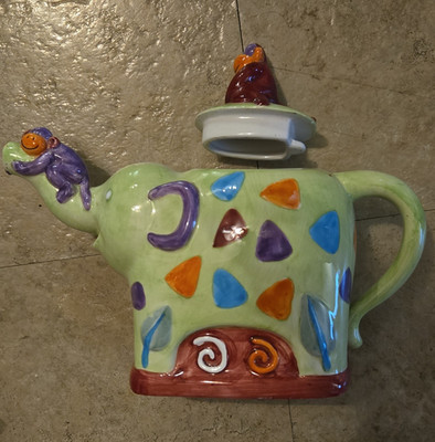 Cooks Club Ceramic Monkey Teapot w/ Lid Green Multicolor Geometric Glossy