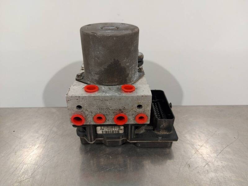8E0614517BB abs AUDI A4 AVANT 8E 2001 93567