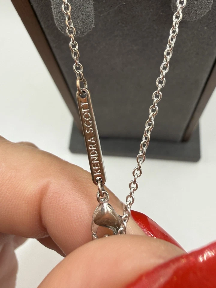 ⭐️Collar Colgante Estrella Kendra Scott Davis en Tono Plata Rodio Foto 4 de 4