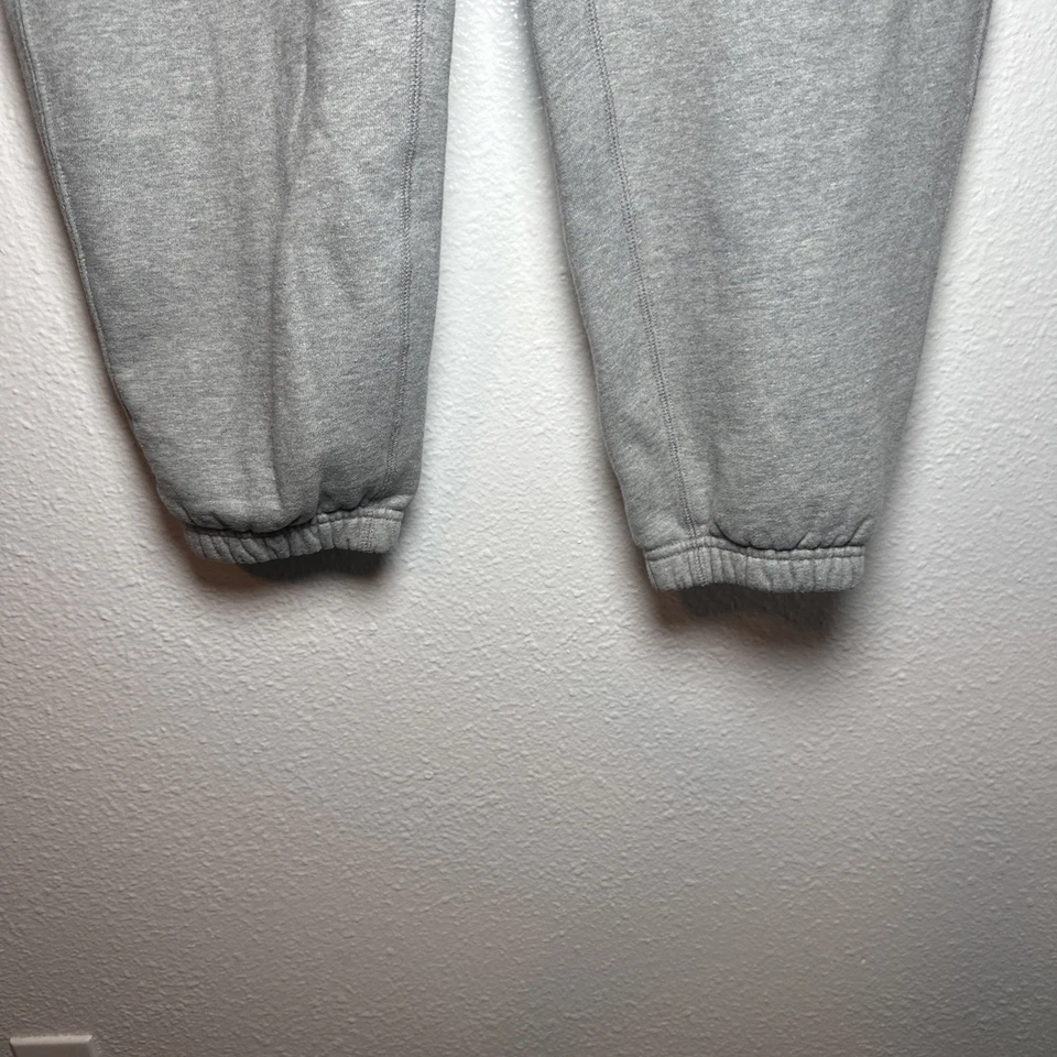 Nike Solo Swoosh Heavyweight Fleece Sweatpants Gray DX1364-063 Men's Size M-TALL - Image 4 of 4