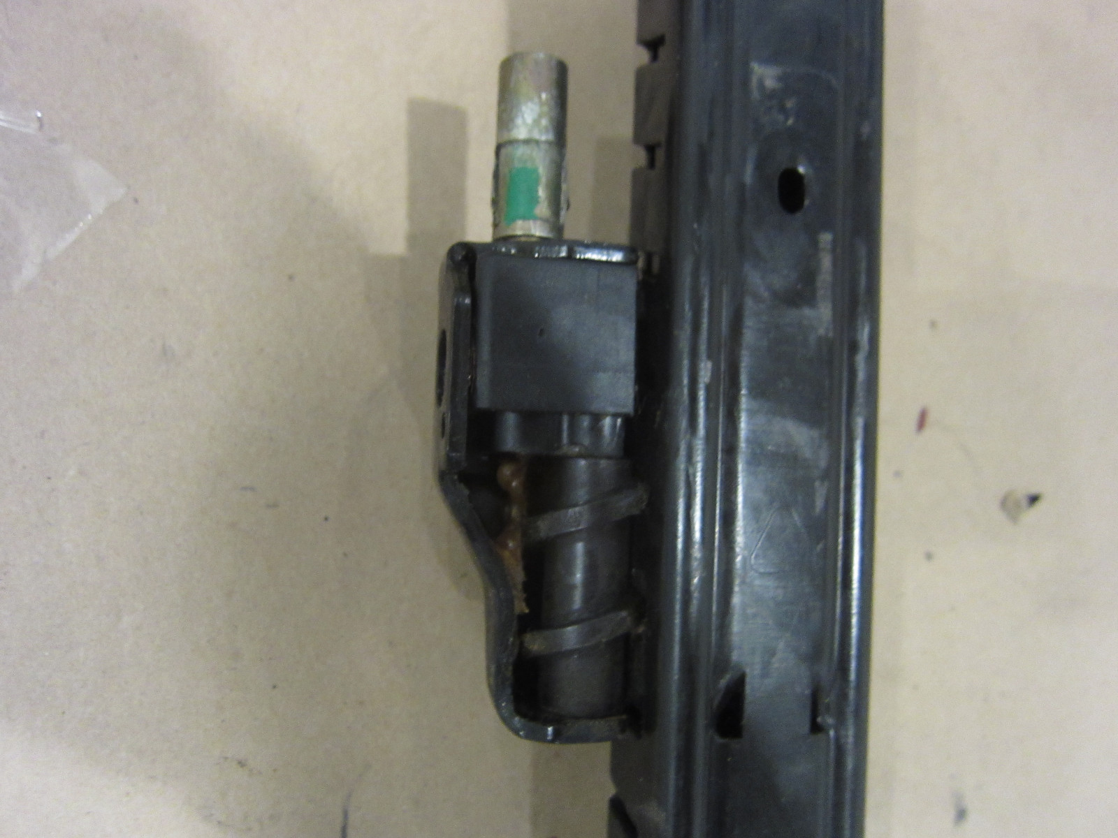 Ferrari 355 - Seat Rails Guide Assy Without Motor - P/N 64618600