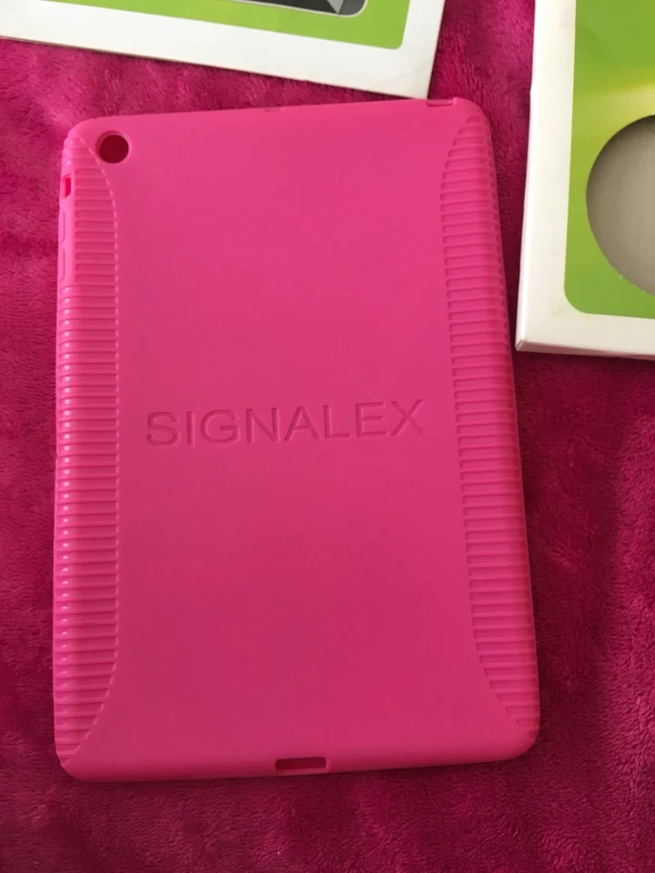 Ipad Mini Pink Soft Case + Screen Protector  - Image 2 of 4