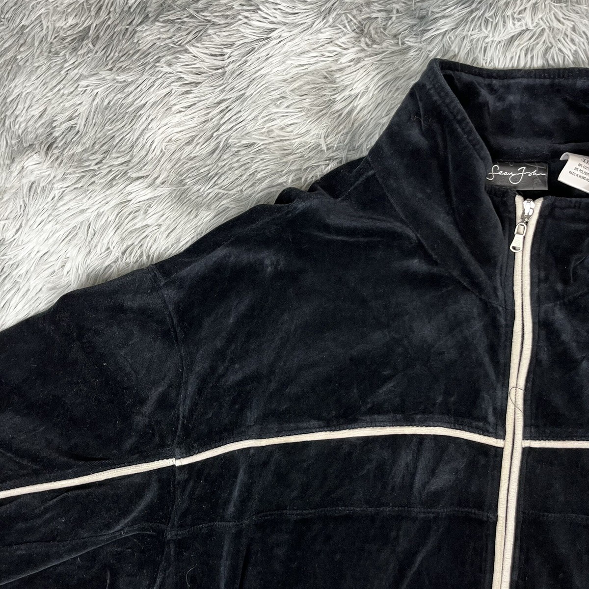 Vintage 2000's SEAN JOHN Men's Y2k Black White Full Zip Velour