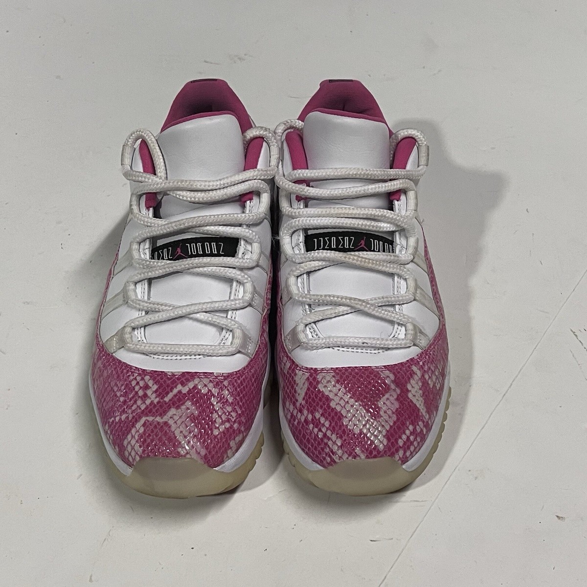 Nike Air Jordan 11 XI Retro Women
