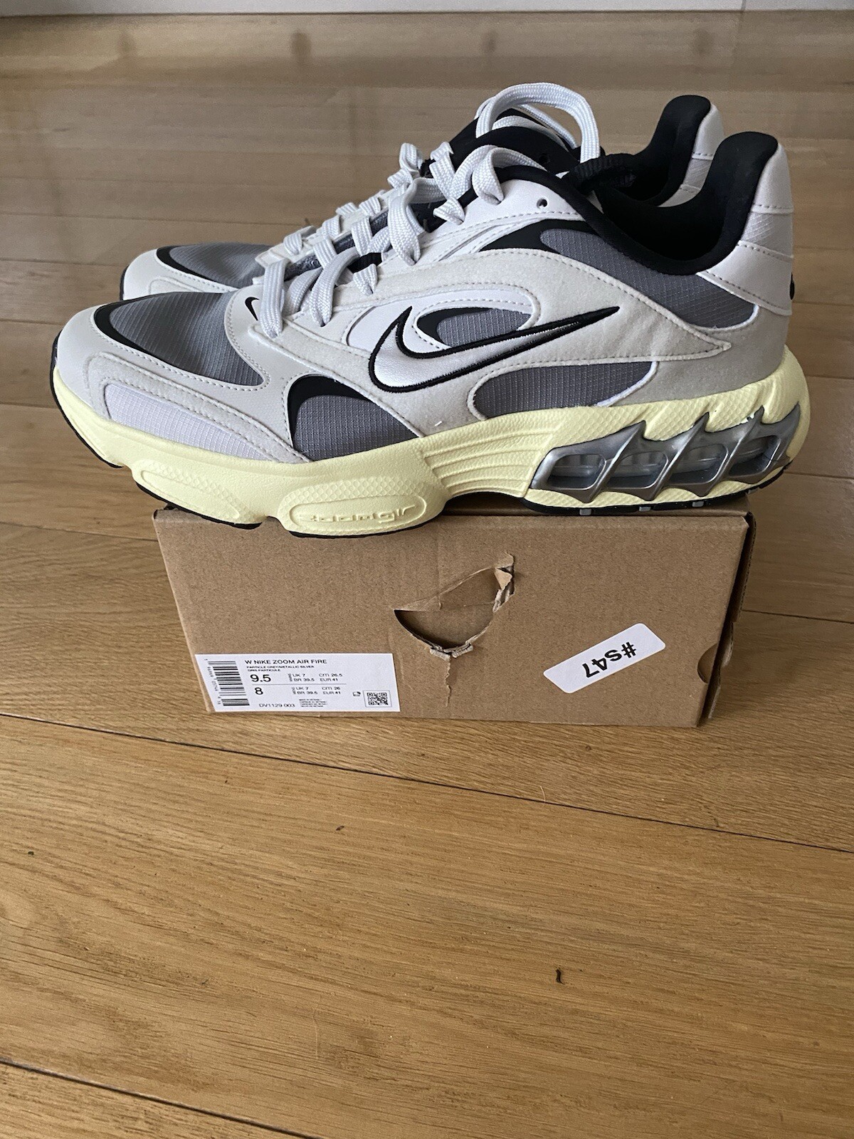 Nike Zoom Air Fire Women’s Trainers UK 7 Particle Grey Silver DV1129-003 BNIB