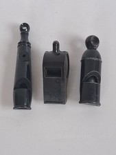 Alte Trillerpfeifen Zweiklang Pfeife Konvolut teils Gemarkt Schwarz Eisenbahn B8