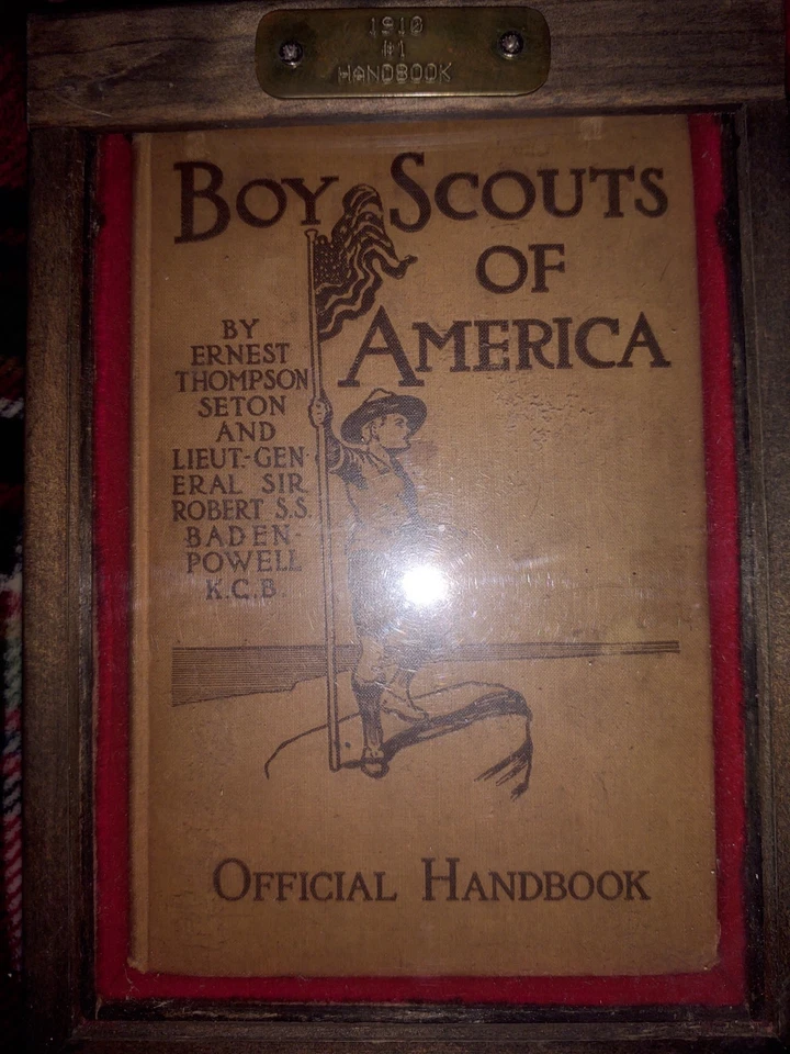 Boy Scout of America 1910 edição original manual capa dura 4ª variação - Imagem 2 de 4