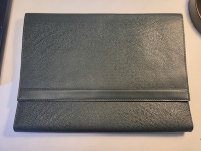 LOUIS VUITTON Taiga Document Enveloppe Clutch Bag Briefcase Green Authentic 