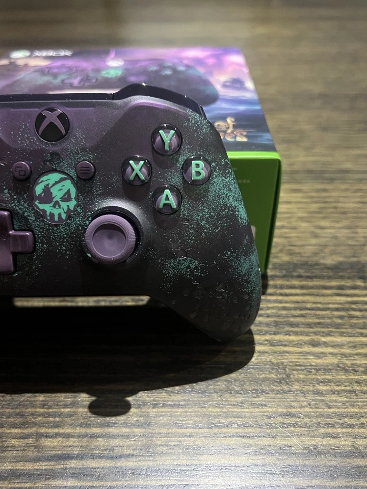 Xbox One Sea Of Thieves Controller -  Limited Edition - Opened Never Used - RARE - Image 2 of 4