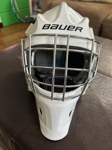 Bauer 930 2020 - Dec 2027 Certified Hockey Helmet 6 3/8 - 7 JR