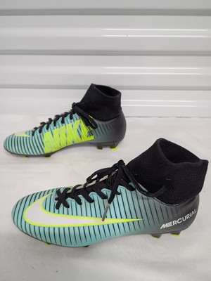 Nike Women s Mercurial Victory IV Size 6.5