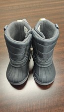 OshKosh Splash Toddler Boots Size 7M