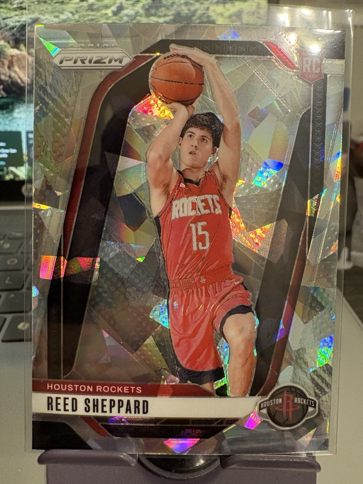 2024-25 Panini Select Mezzanine Reed Sheppard #366 Red Cracked Ice Prizm (RC)
