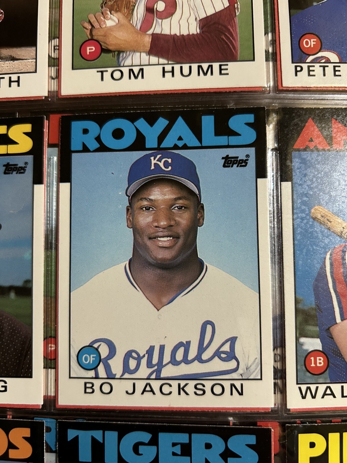 1986 TOPPS BASEBALL COMPLETE SET + 1986 TRADED BONDS BO JACKSON