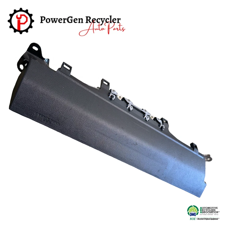 2015-2021 TOYOTA LAND CRUISER PASSENGER SIDE KNEE AIRBAG OEM - Imagem 4 de 4