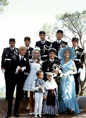 PHOTO LE GENDARME SE MARIE - LOUIS DE FUNES V002 38