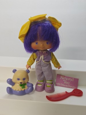 Vintage 1979 AGC Strawberry Shortcake Almond Tea Doll Marza Panda Bear W/ Comb
