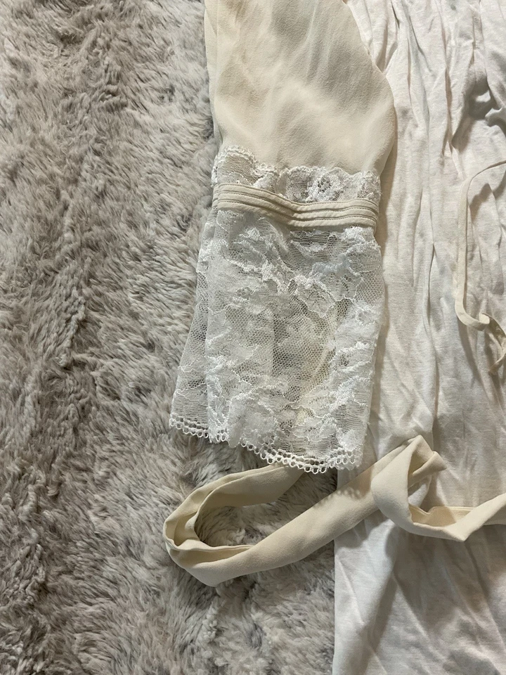 Bata de encaje marfil para mujer La Perla talla 4  Foto 3 de 4