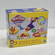Play-Doh Elastix Kitchen Creations Cheesy Pizza Playset Utensils Kids Toy New!