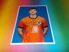 Rav van den Berg 1.FC Cologne Netherlands signed autograph 20x28 photo
