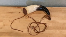 Vintage American Bison & Walnut Powder Horn - Functional Muzzle Loader Equipment